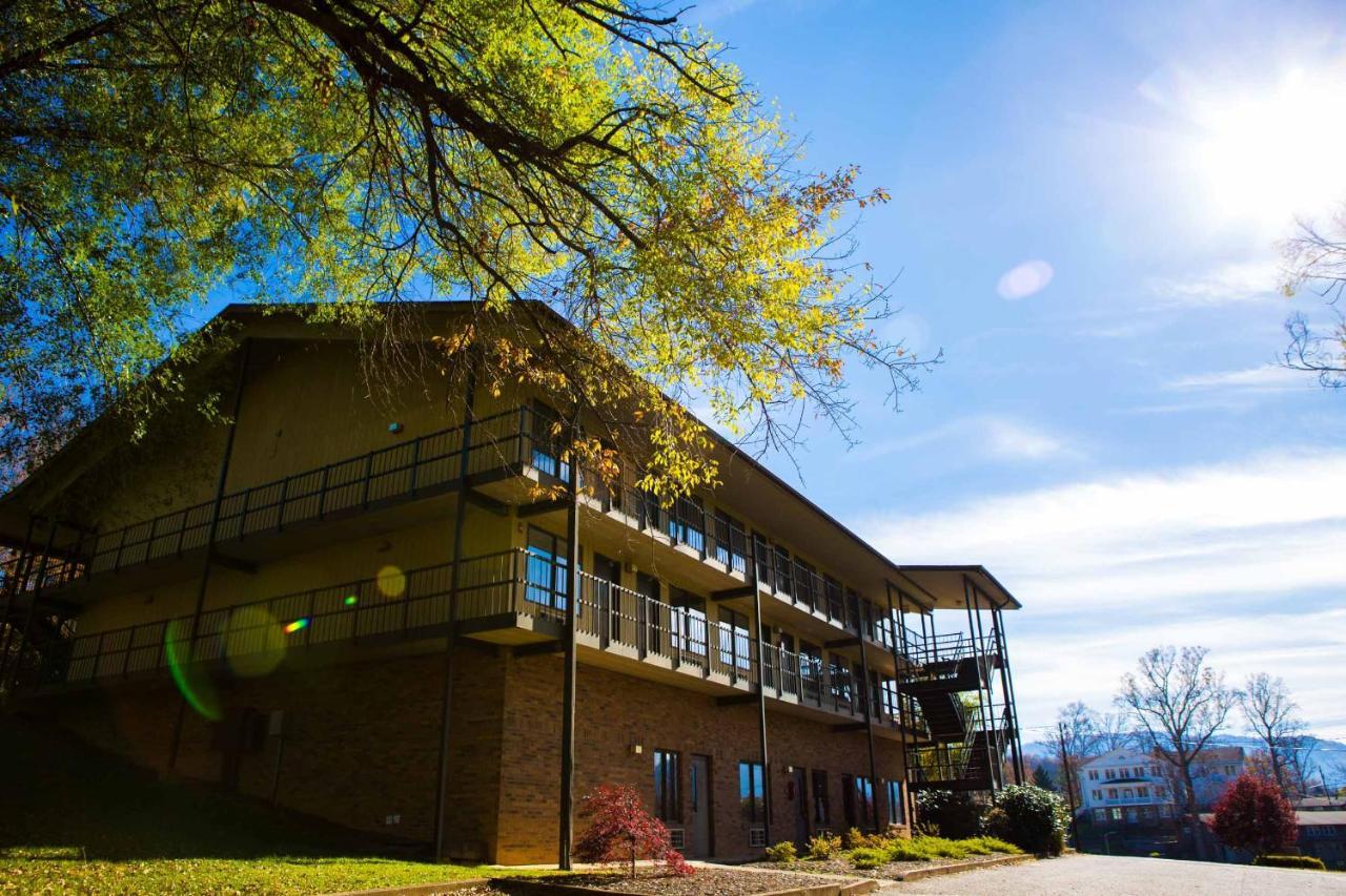 Hillside Lodge Lake Junaluska Dış mekan fotoğraf